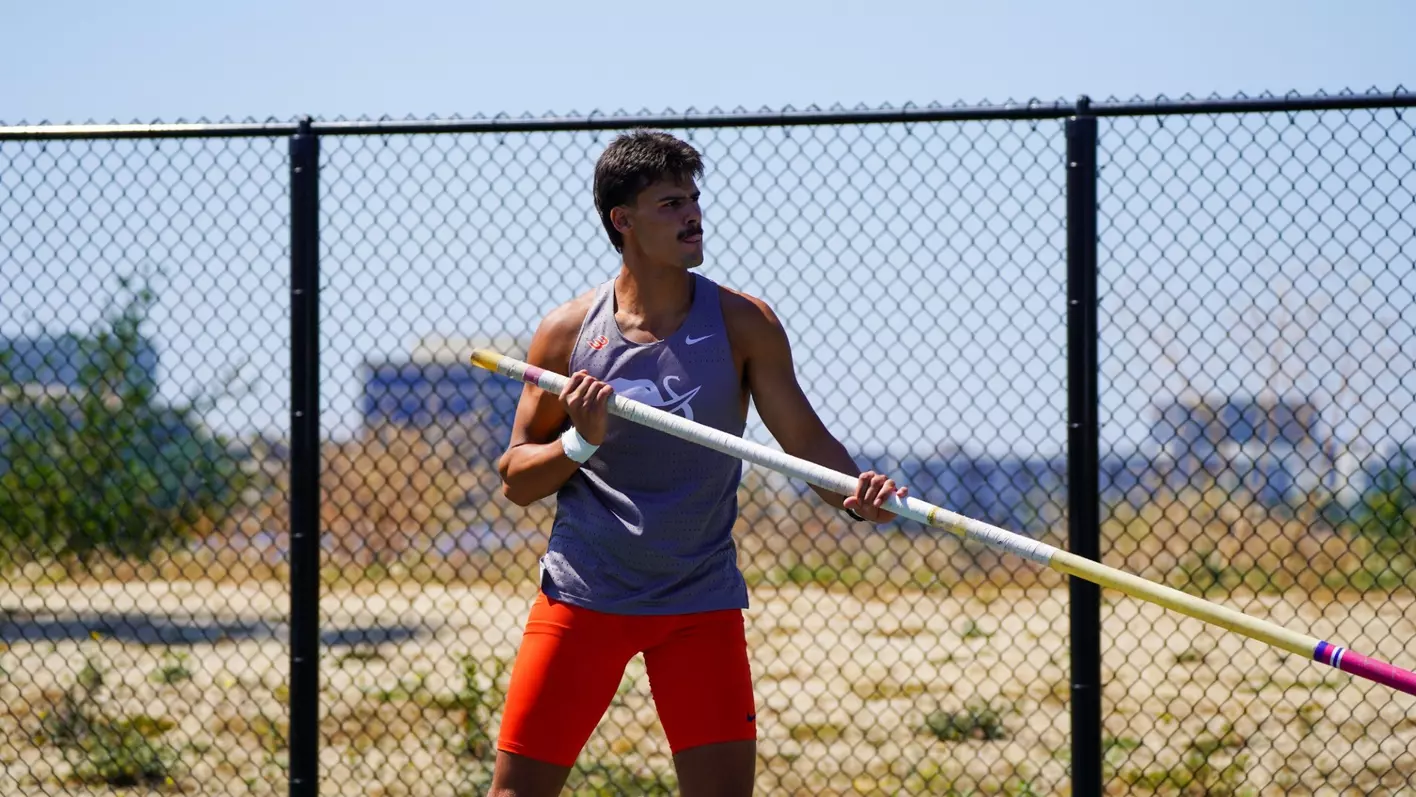 Keith Orona holding the pole before a vault attempt
